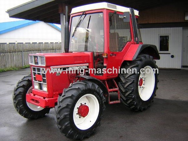 Gebrauchte Traktoren Case IH 745 XL 1. Hand mit nur 3718 ...