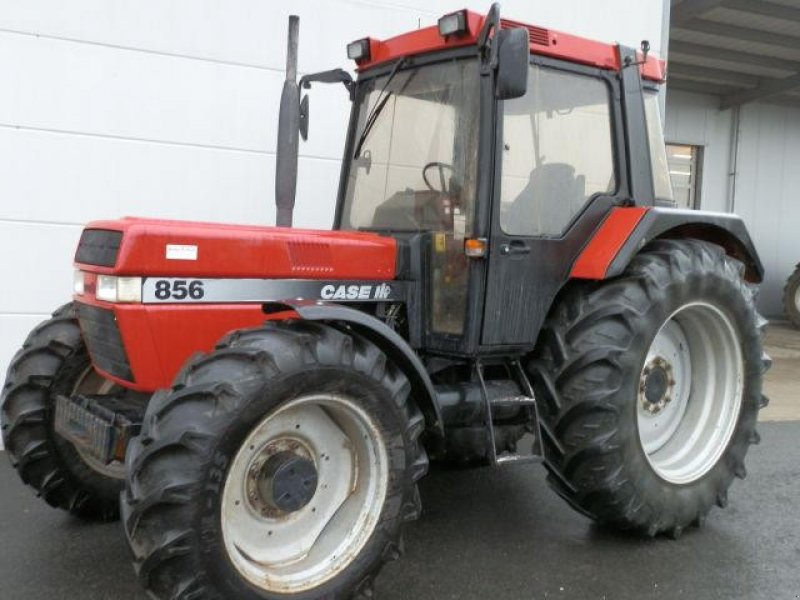 Case IH 856 XL-ALLRAD Tractor - technikboerse.com