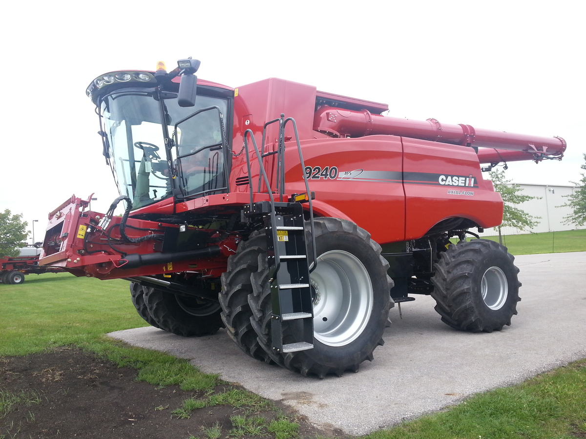 Posted by: lkahl in Case IH 9240 Tier 4B at FPS 2014