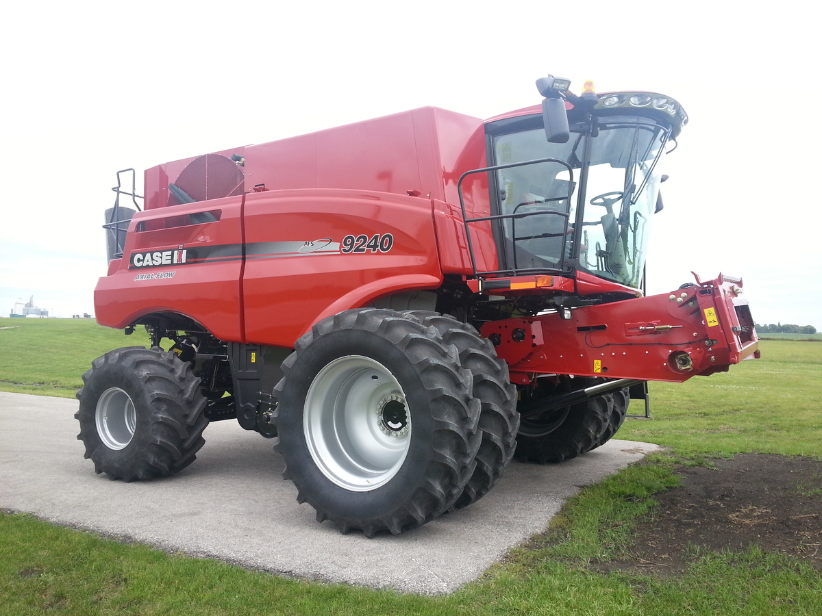 Posted by: lkahl in Case IH 9240 Tier 4B at FPS 2014