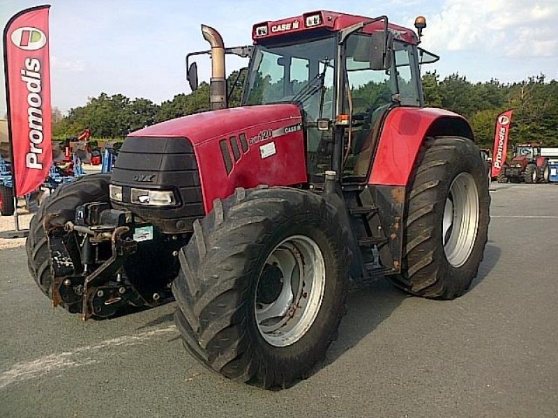 Case IH CVX 120 Tractor - technikboerse.com