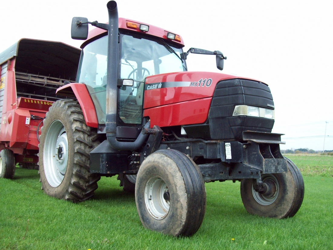1998 Case-IH CX70tractor, 4,283 hours, 16.9R30 rear rubber-good, PTO ...