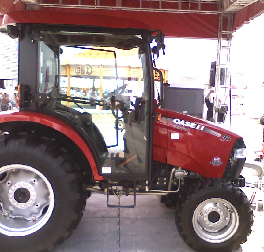 Case IH Farmall 40 CVT | Tractor & Construction Plant Wiki | Fandom ...