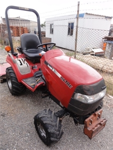 Tractor, Case iH, Model DX18E, Farmall (Dry Creek S.A.) Auction (0056 ...