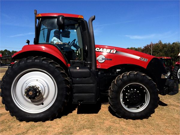Case IH MAGNUM 235 - Year: 2013 - Tractors 140-199 hp - ID: 3D843A27 ...