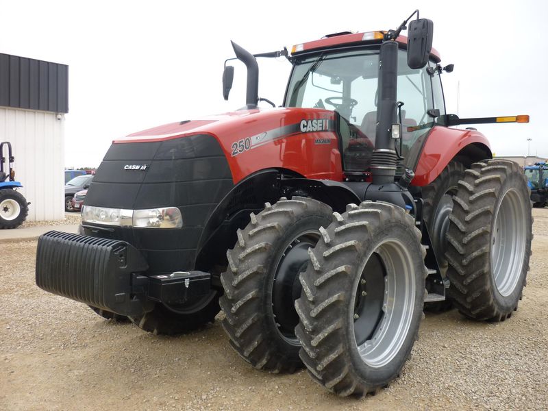 2014 Case IH MAGNUM 250 Tractors for Sale | Fastline