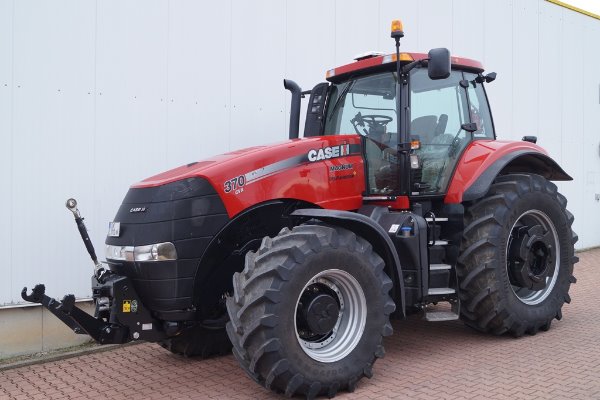 Case IH Magnum CVX 370 - Tractors, Price: £111,008, Year of ...