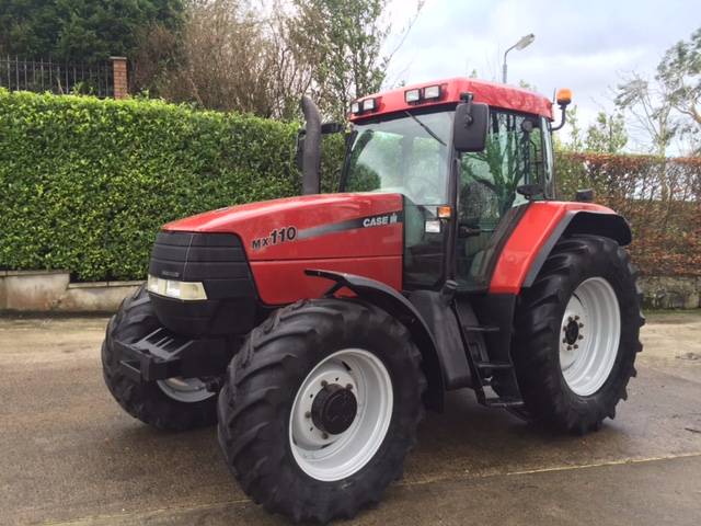 Case IH MX110 - Year: 2002 - Tractors - ID: CAD896A2 - Mascus USA
