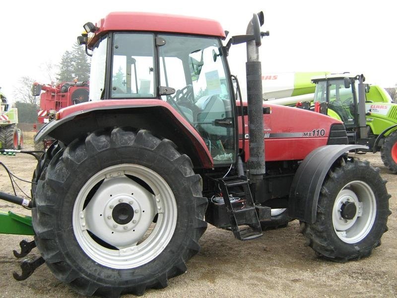 Tractor Case IH MX110 - technikboerse.com