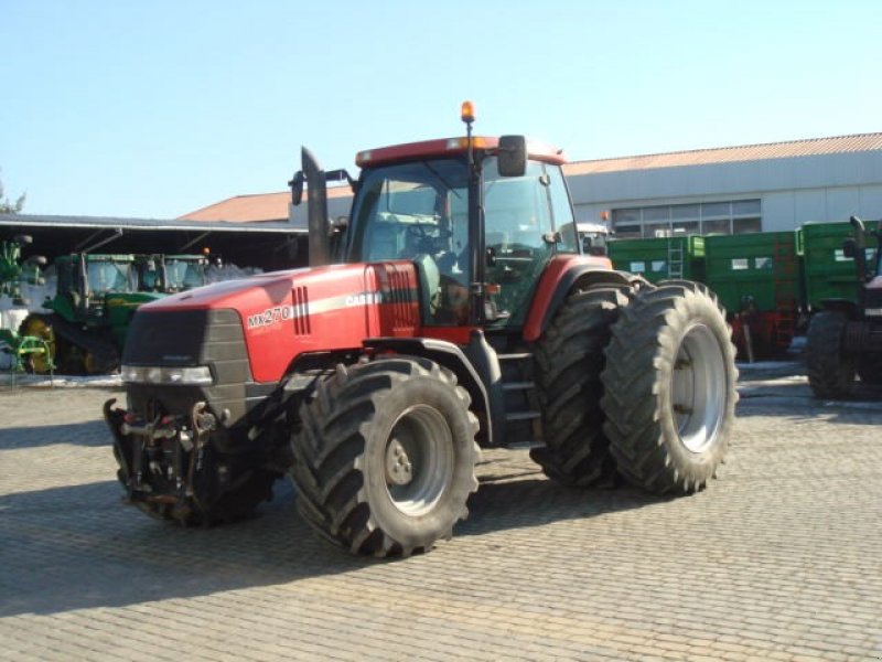 Case IH MX 270 Tractor - technikboerse.com