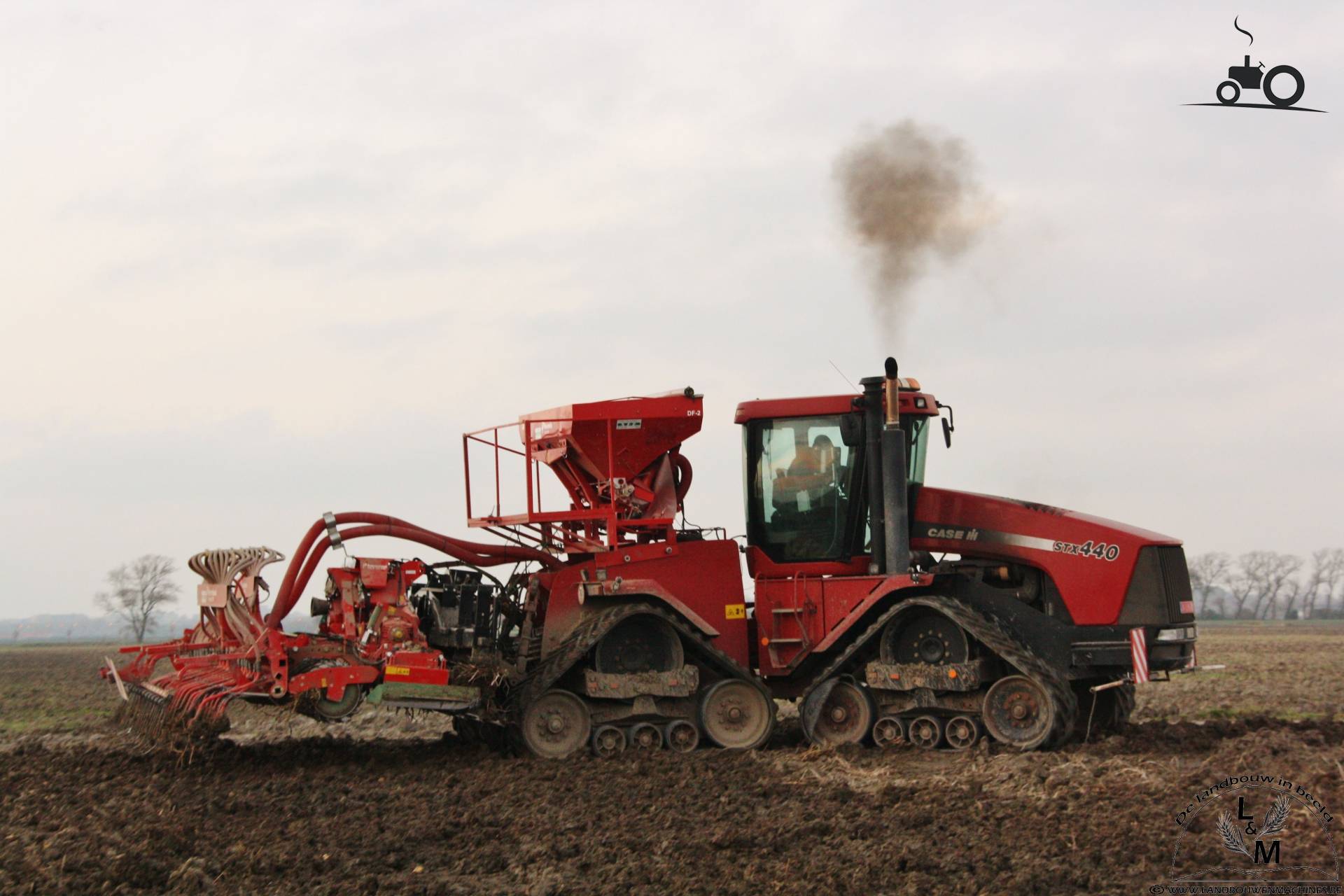 Case IH Quadtrac STX 440 Specs and data - Everything about the Case IH ...