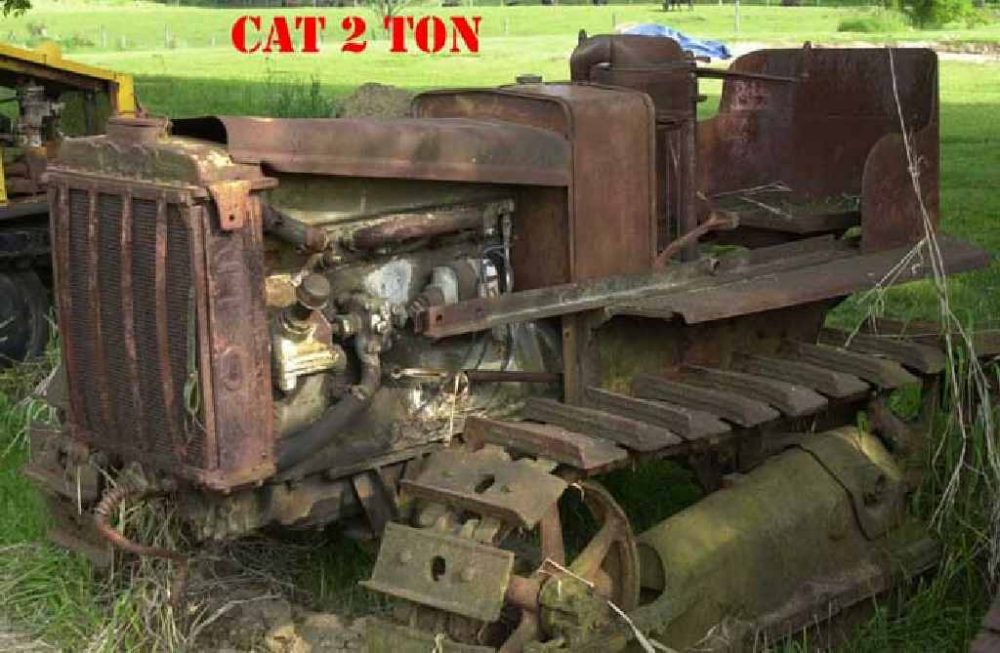 Photos03 - Caterpillar 2 Ton Tractor World