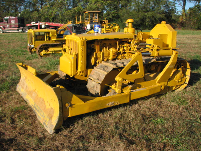 Cat D4 7u Dozer Http Www Tractorparts Com Cat Htm Pictures to pin on ...