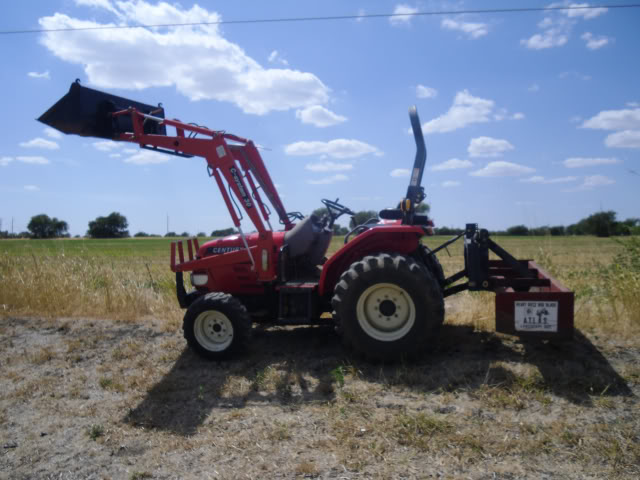 Century Model 2535 Tractor | non-hunting CLASSIFIEDS | Texas Hunting ...
