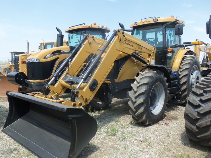Challenger MT575D tractor with ML78 loader