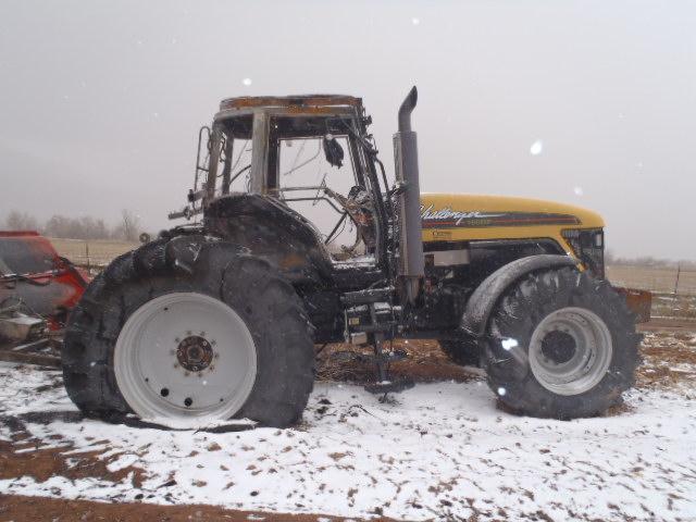 Tractor - 2003 Challenger MT635 | Salvex