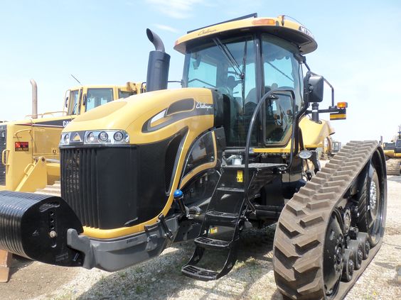 Challenger MT755D tractor | Challenger Equipment | Pinterest ...