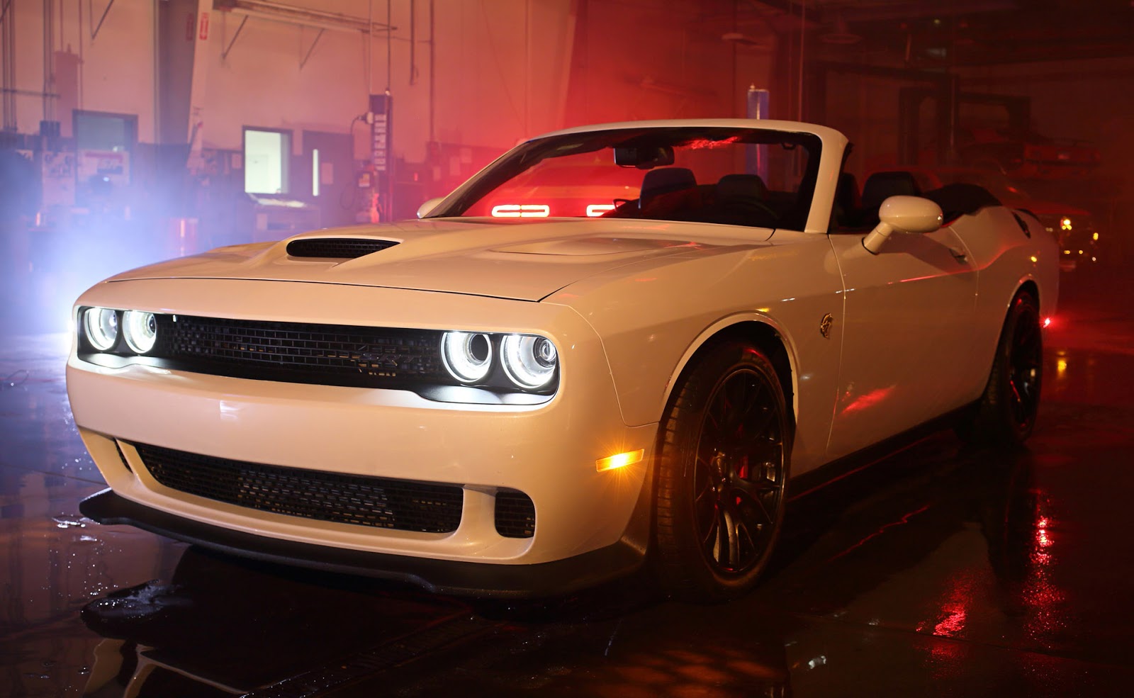 World’s First Dodge Challenger Hellcat Convertible Costs $139,000 [w ...