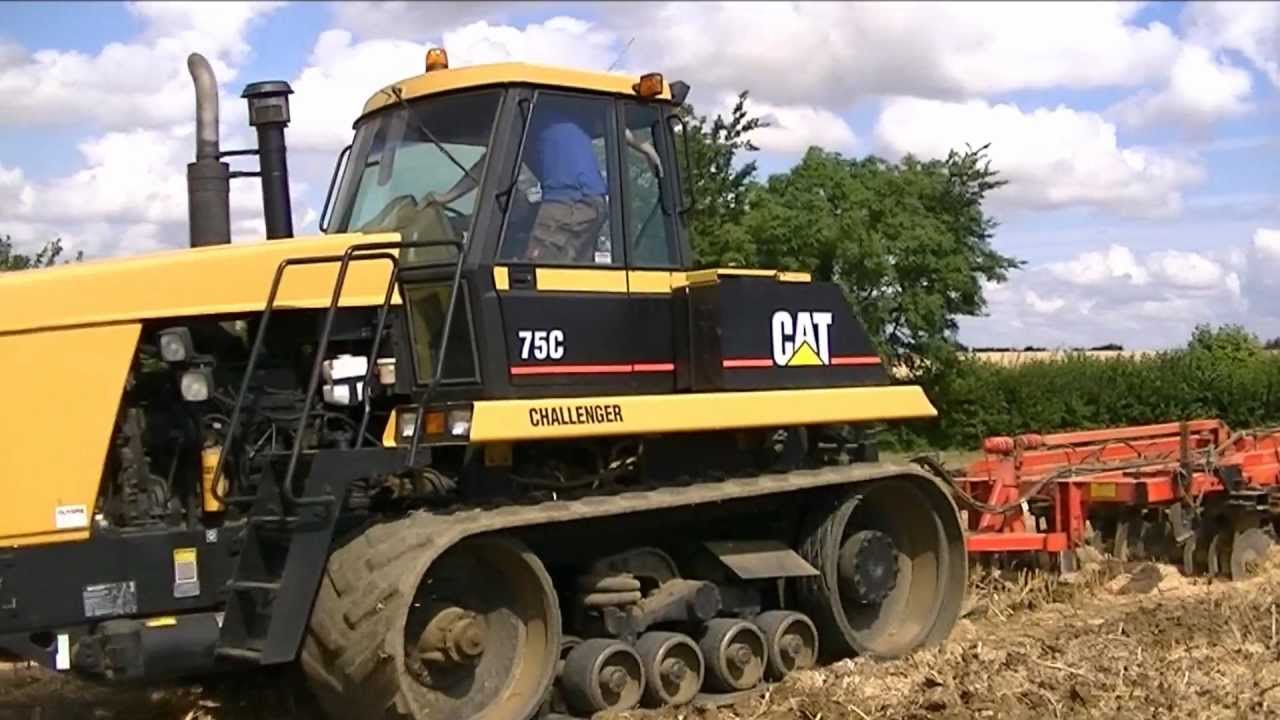 Cat challenger 75C - YouTube