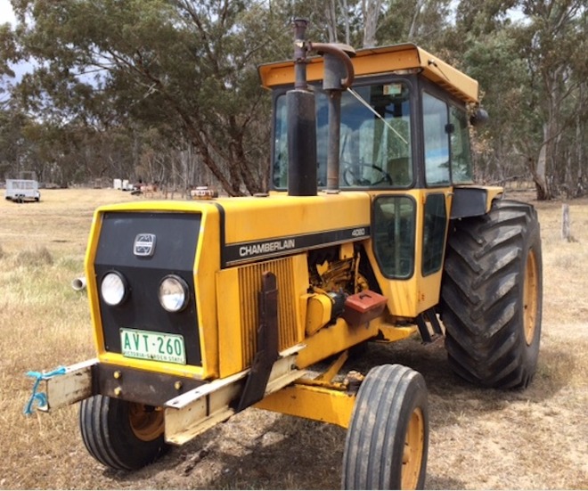 Chamberlain 4080 tractor | Machinery & Equipment - Tractors For