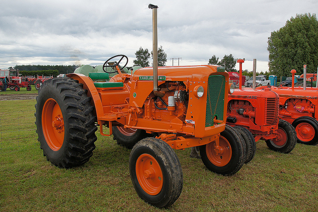 Chamberlain Canelander Mk 3 Tractor.