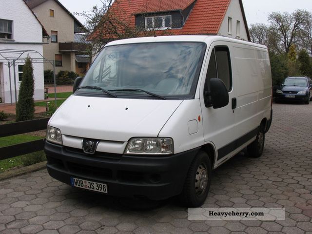 2004 Peugeot Boxer 2.8 HDI Van or truck up to 7.5t Box-type delivery ...
