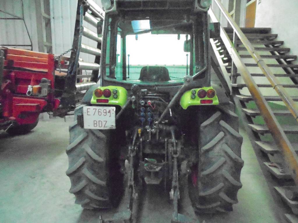 Used Claas Nectis 267 VL tractors Year: 2007 for sale - Mascus USA
