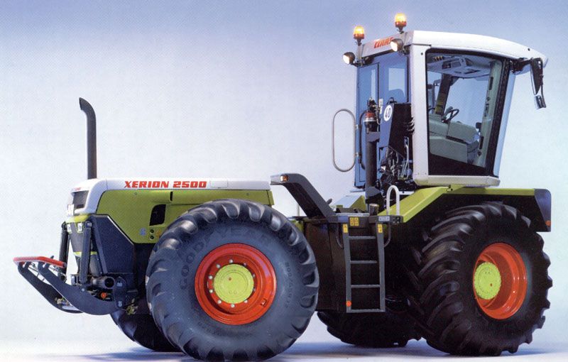CLAAS Xerion 3000