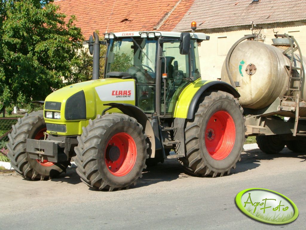 Images for > Claas Ares 696