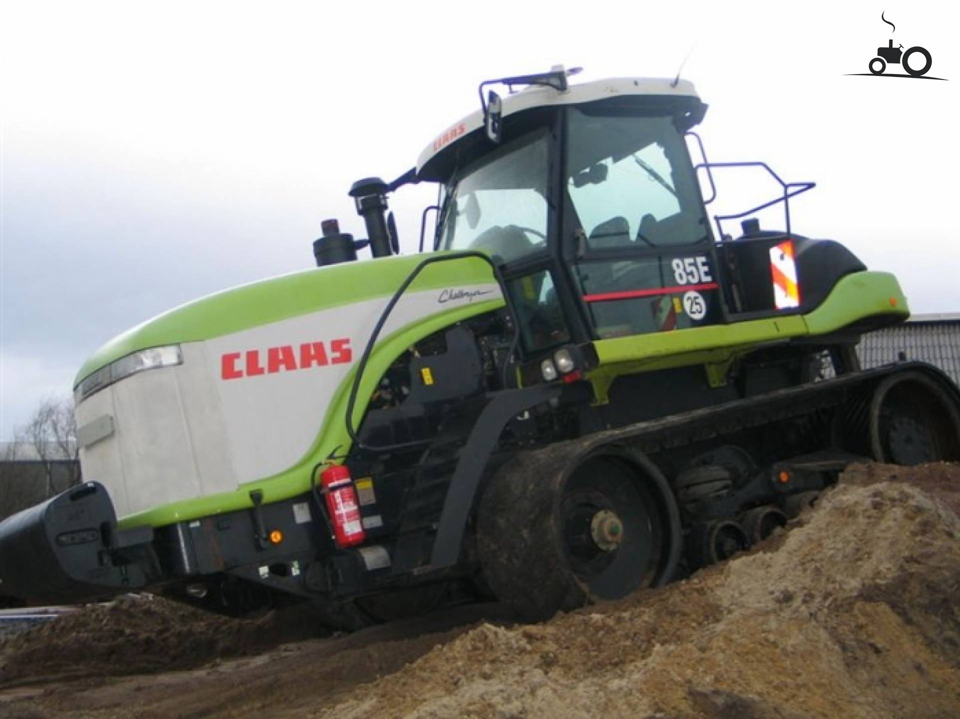 Claas Challenger 85E | Picture made by klontje