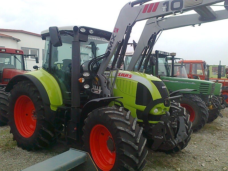 CLAAS Arion 510 CIS Traktor - Gebrauchte Traktoren und Landmaschinen ...