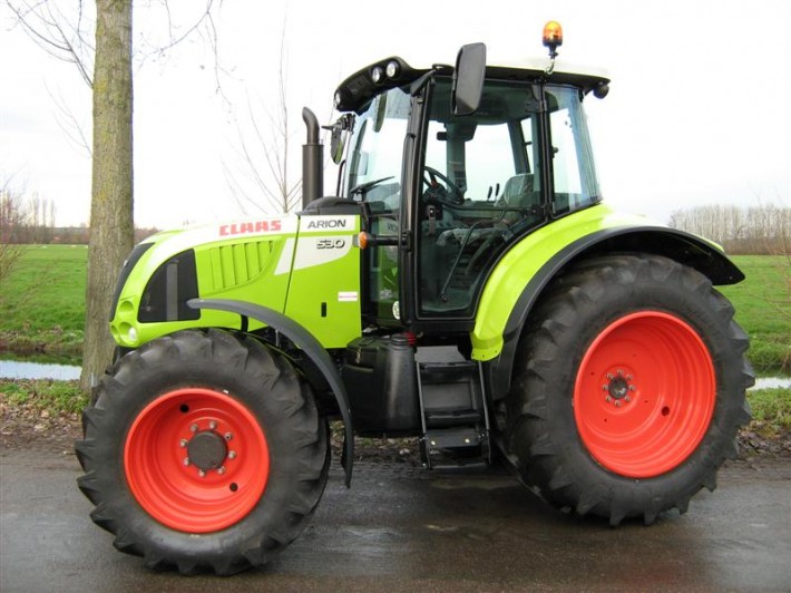 CLAAS Arion 530 Specifications