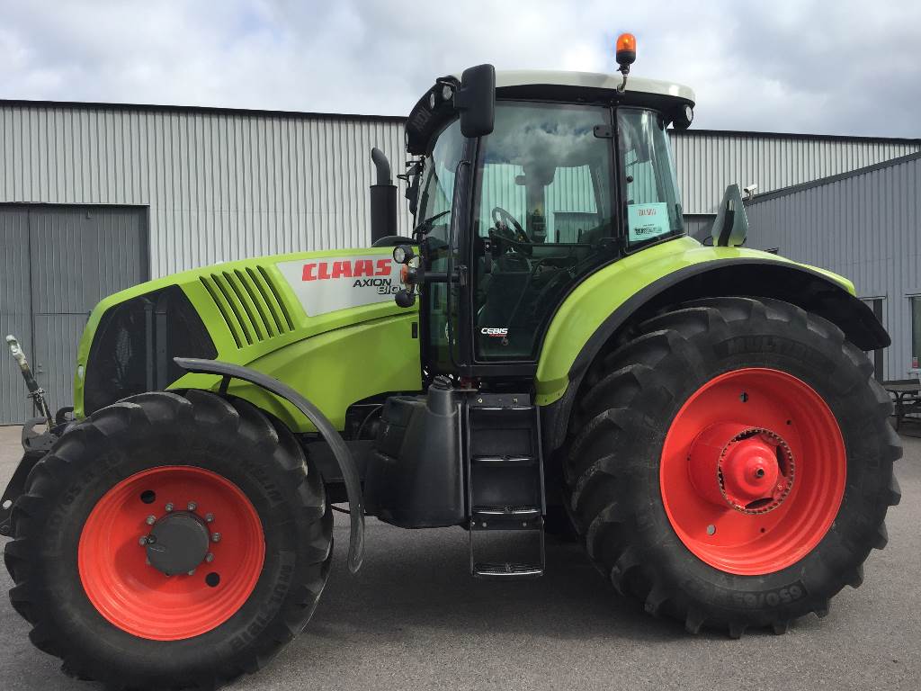 Used Claas Axion 810 tractors Year: 2009 Price: $67,716 for sale ...