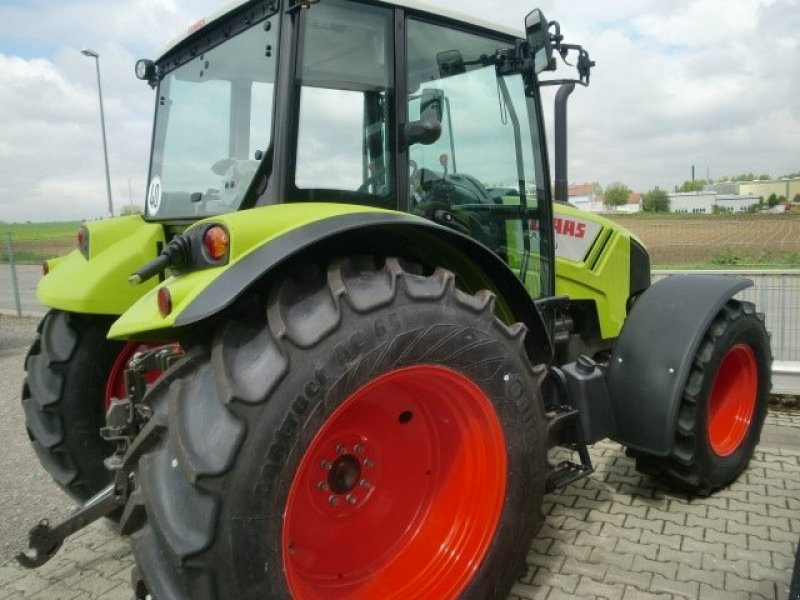 CLAAS Axos 330 C Traktor - technikboerse.com