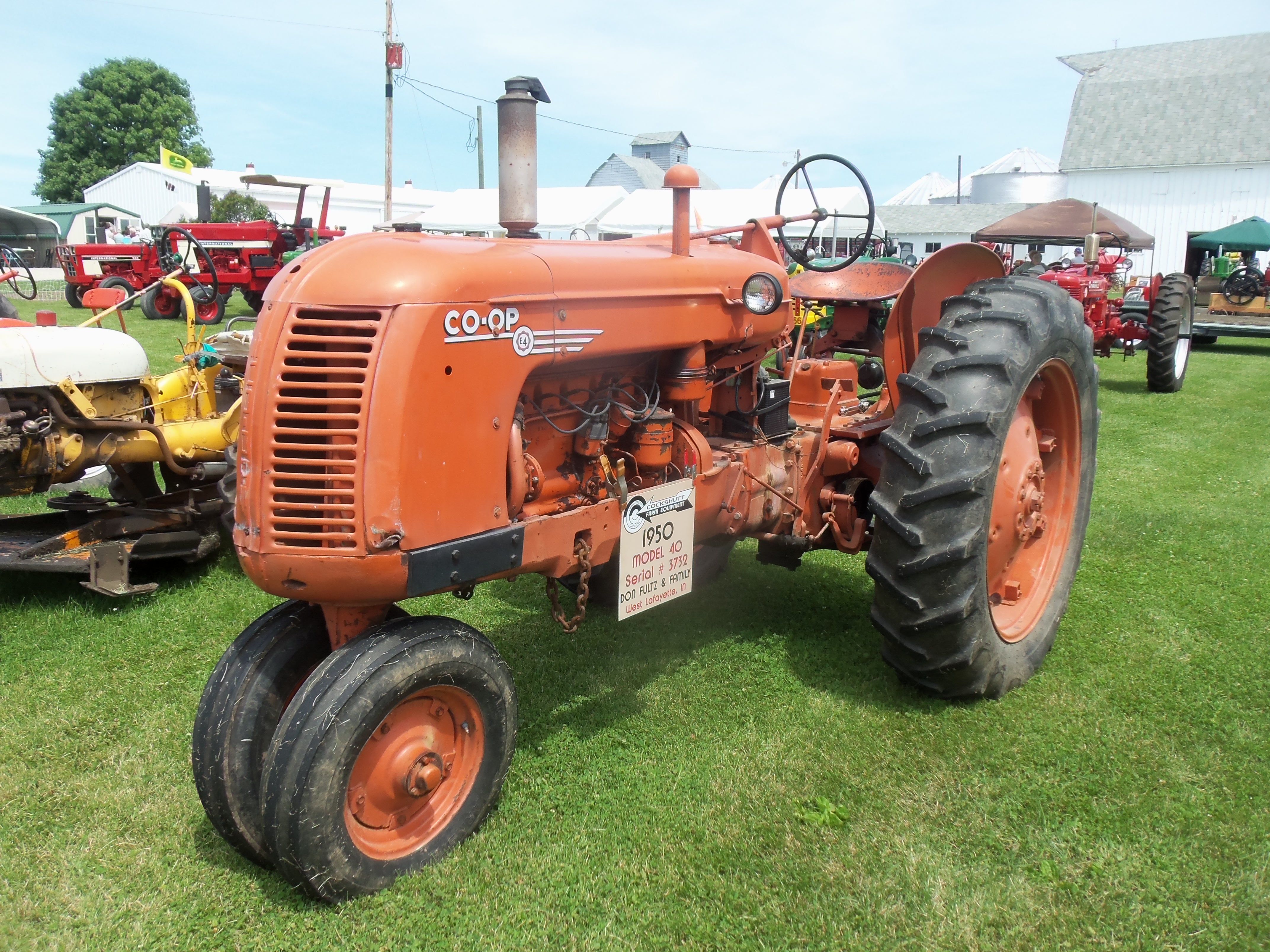 Orange CO-OP E4 tractor | Tractors | Antique tractors, Old ...