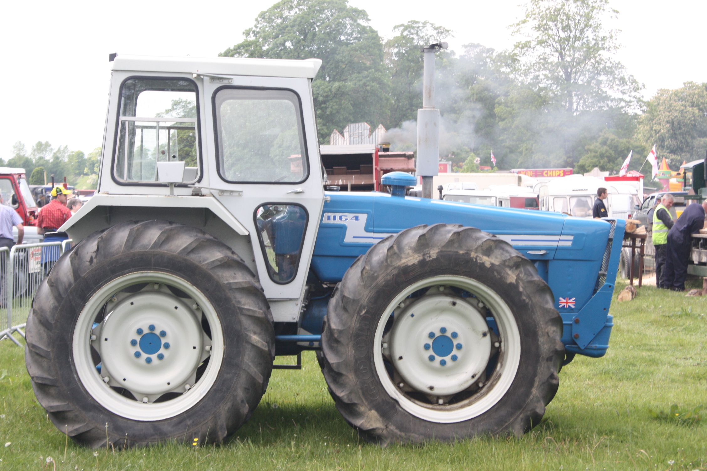 County 1164 - Tractor & Construction Plant Wiki - The classic vehicle ...
