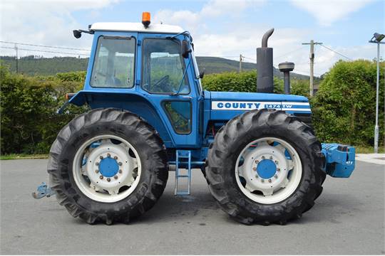 Lot 2554 - 1980 County 1474 TW 4wd 6cylinder TRACTOR Reg. No. 80WWW320 ...