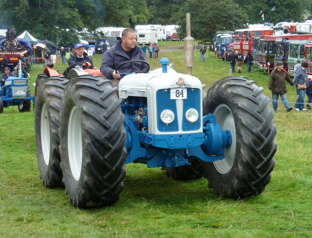 County Super 4 (Ford/Fordson) | A very well restored Ford/fo ...