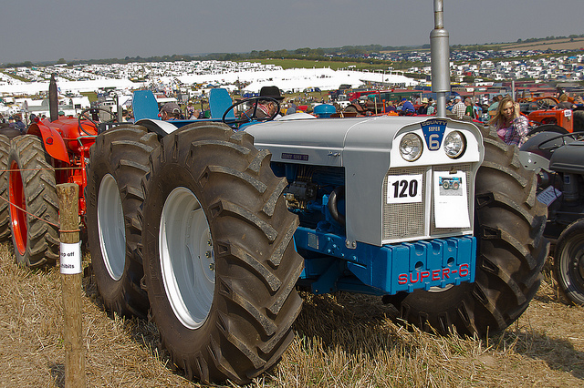 Fordson County Super 6 | Flickr - Photo Sharing!