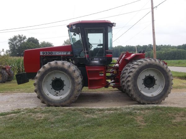 Titan Outlet Store Classifieds » Case IH 9130 3pt. and PTO
