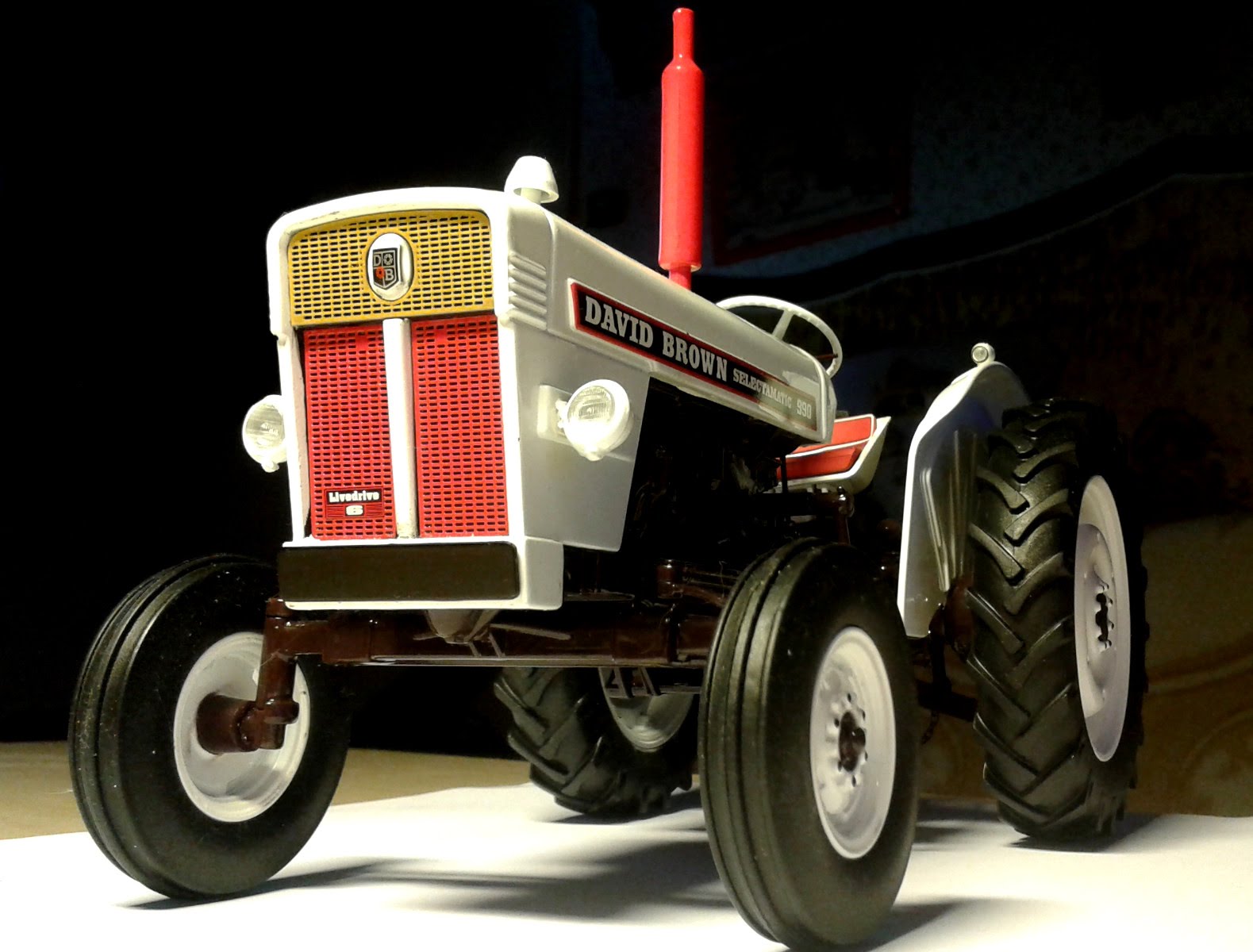 David Brown 990 selectamatic vintage tractor - YouTube