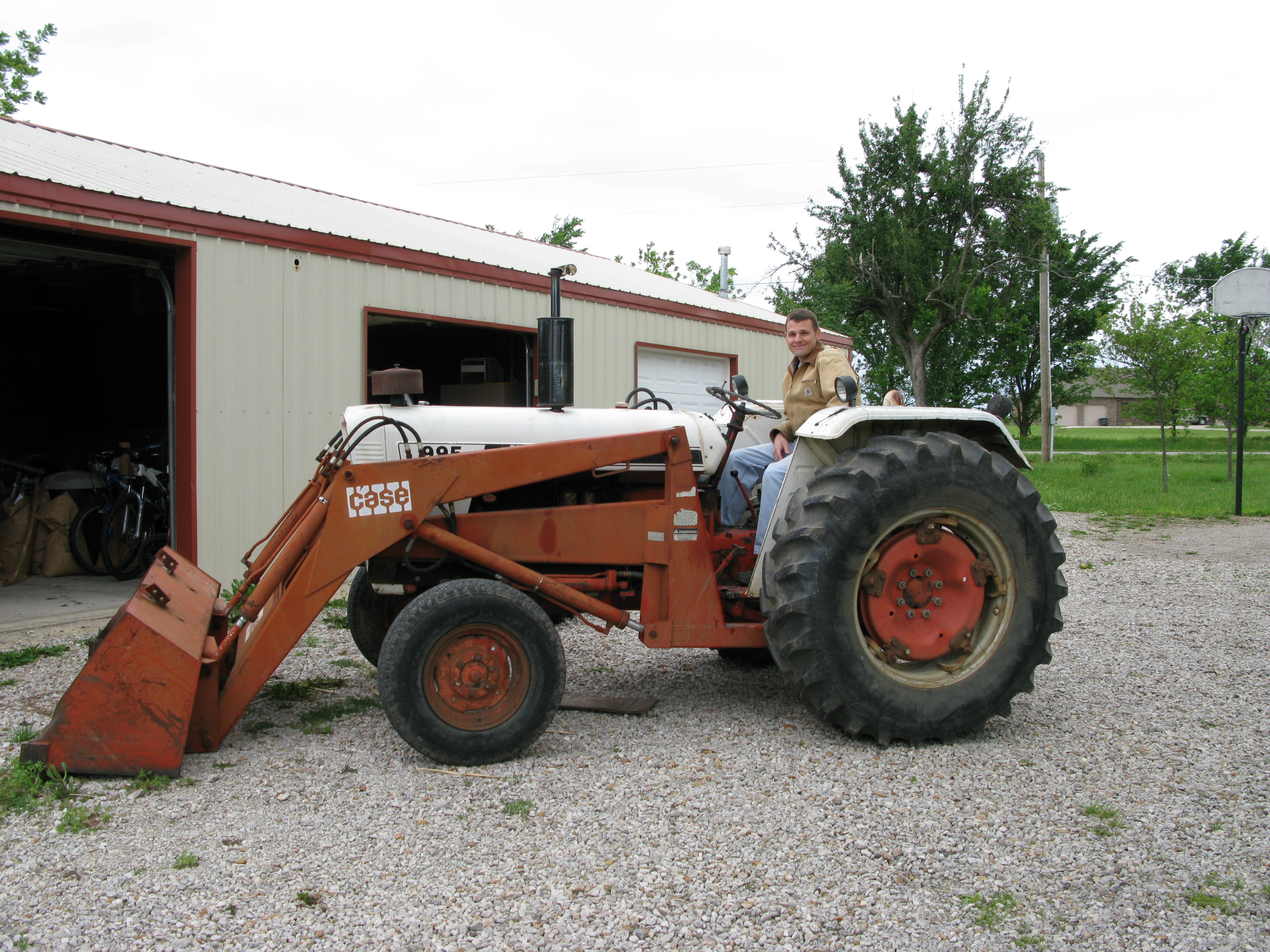 David Brown 995 Tractor with Case Loader