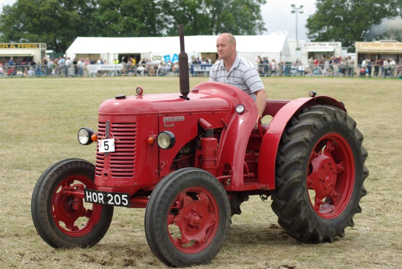 David Brown Cropmaster:picture # 15, reviews, news, specs, buy car