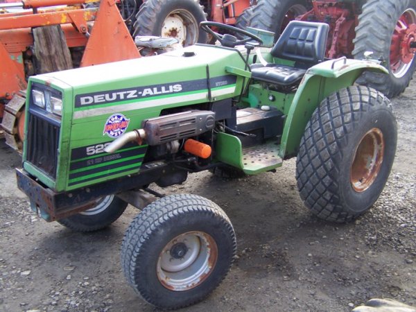 917: Deutz Allis 5220 Compact Tractor, Hydro
