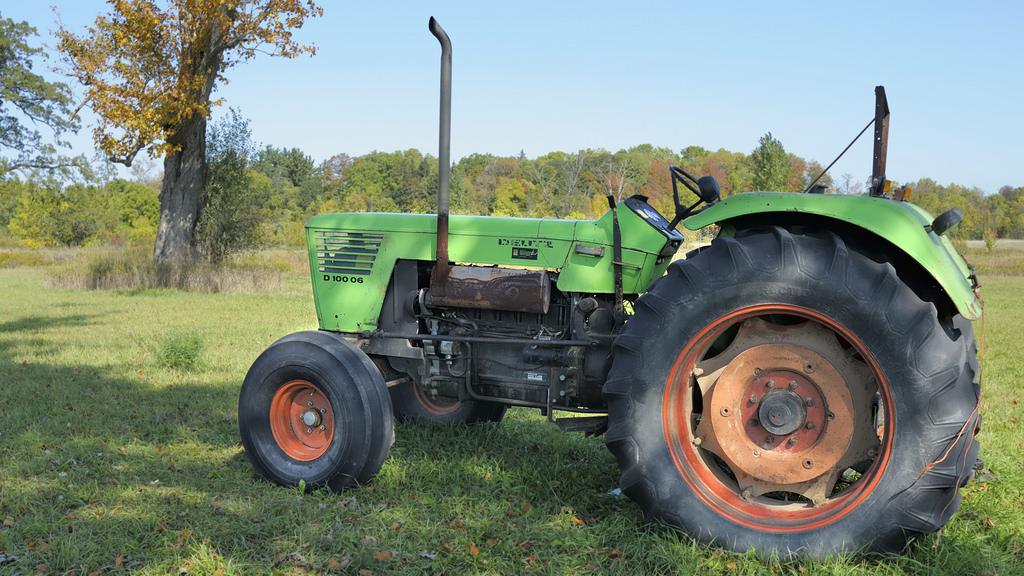 1976 Deutz D10006 farm tractor - Churchville, Brampton, On… | Flickr