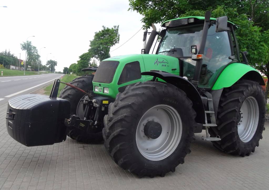 Used Deutz-fahr Agrotron 260 MK3 tractors Year: 2002 Price: $30,789 ...