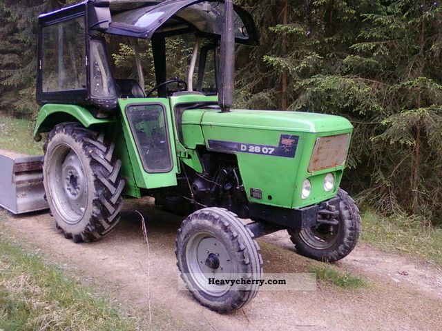 Deutz-Fahr 2807 1984 Agricultural Tractor Photo and Specs