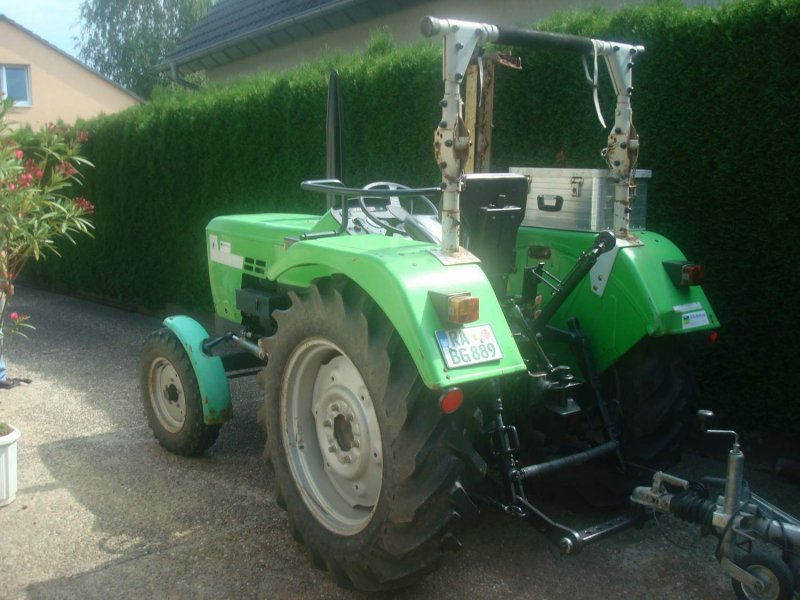 Traktor Deutz-Fahr D 2807 - technikboerse.com