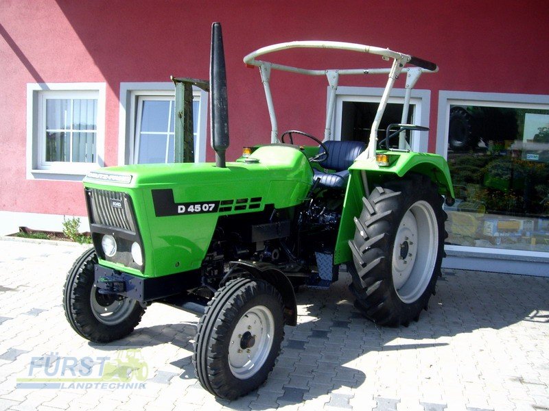 Deutz-Fahr D 4507 Tractor - technikboerse.com