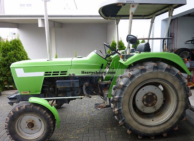 Deutz-Fahr D 4507 1987 Agricultural Tractor Photo and Specs